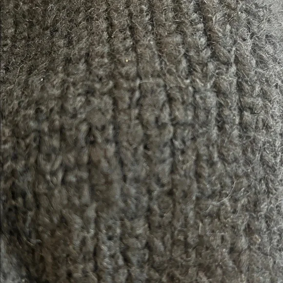 NWT FREYA HARPER Lush Black Sweater Scarf Shrug Indulgently Soft w/a Mohair look